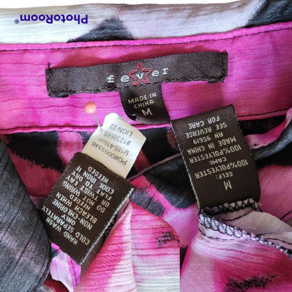 *FEVER* SHEER ROSE SLEEVELESS BUTTON FRONT TOP - M - Picture 7 of 10